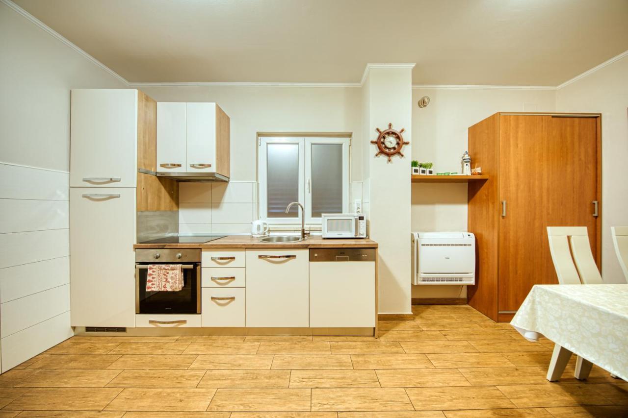 Apartments Kristic Дубровник Екстериор снимка